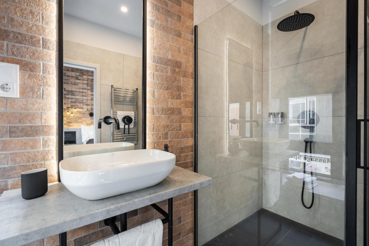 Vaci Boutique Loft Suites, Best Location by BQA Budapest Extérieur photo