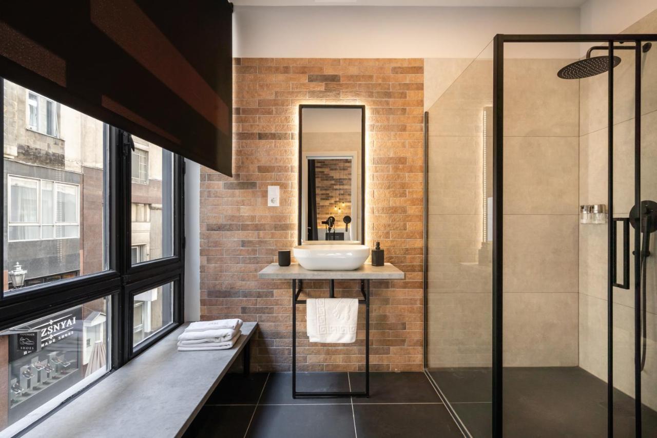 Vaci Boutique Loft Suites, Best Location by BQA Budapest Extérieur photo